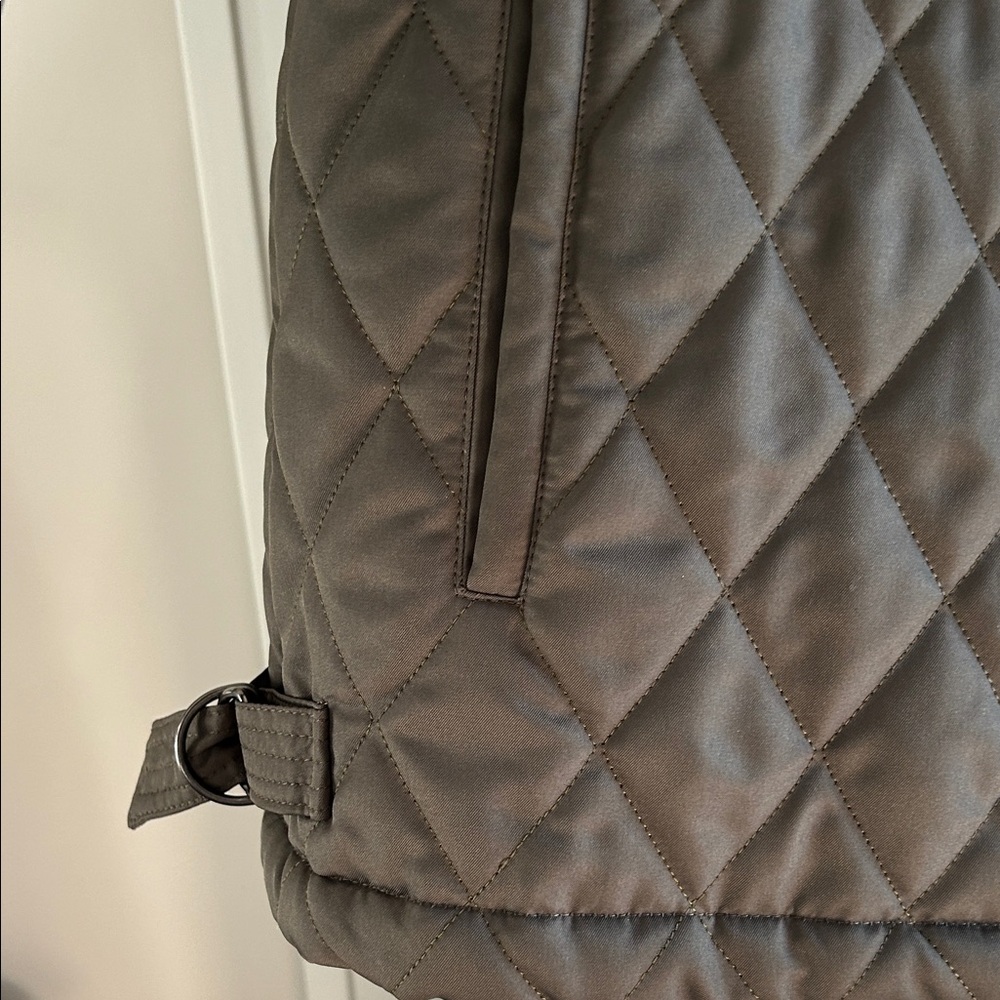 Burberry Quilted Jacket with Nova Check Lining - Picture 9 of 10